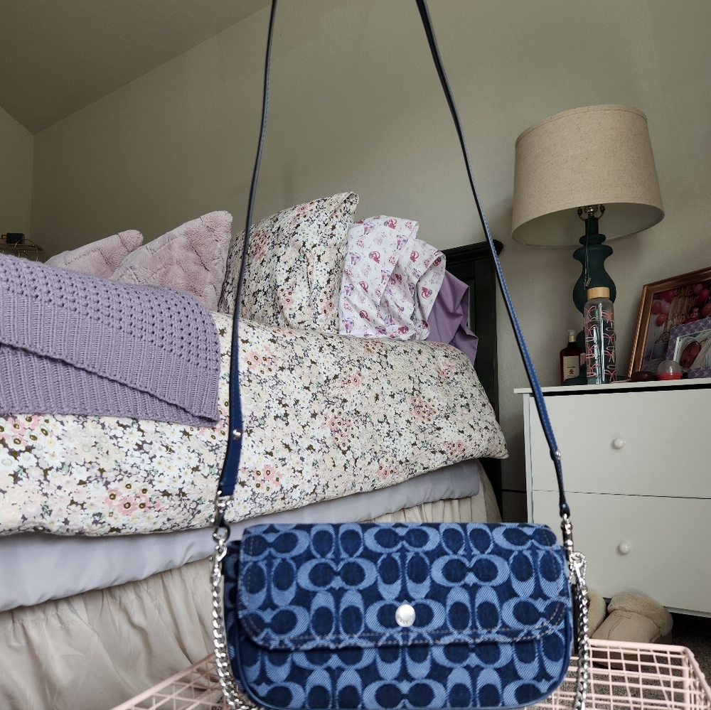 Coach Brook Flap Chain Bag - Picture 4 of 11